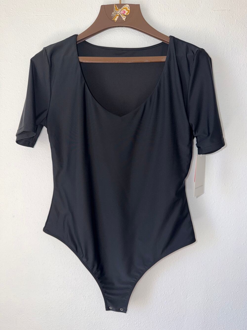 NWT Bestart Black Short Sleeve Contour V-Neck Flattering Bodysuit Size XXL